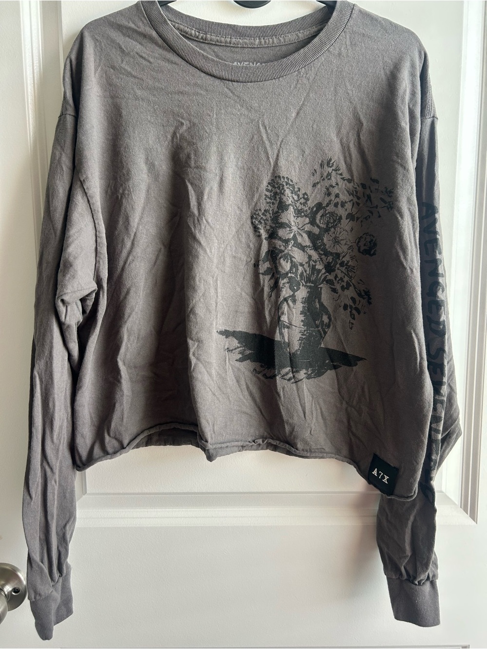 Avenged Sevenfold Tour Universe Surrenders - Women's Lightweight Crop Crewneck